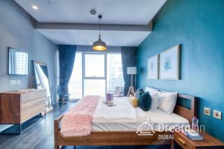 Dream Inn - Damac Heights Fendi - 4