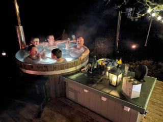 House with hot tub sauna 300 meters to lake Boat included - Brokind - 6