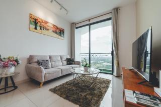 Macrolink Medini Blossom Stay 2BR 4pax by Our Stay - - 0
