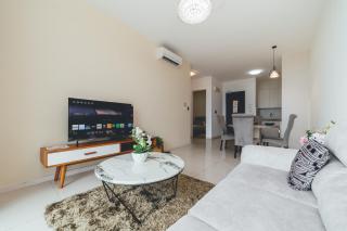 Macrolink Medini Blossom Stay 2BR 4pax by Our Stay - - 9