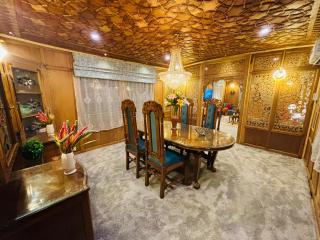 Shabistan Premium Houseboats - Srinagar - 4