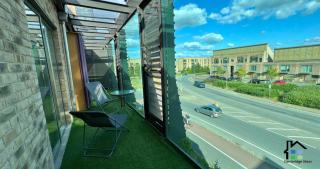 Expert Stays 3 Bed Luxury Flat ApartHotel - Trumpington - 1