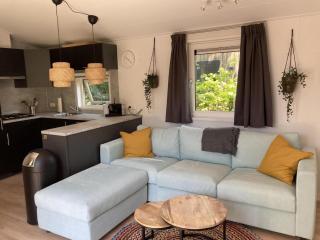 Holiday home with terrace - Sint Maartenszee - 7
