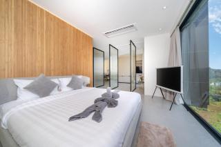 Penthouse Luxurious Seaview Patong - 1