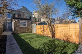Stylish 3-Bed Home in the Heart of the Cambridge - Cambridge - 2