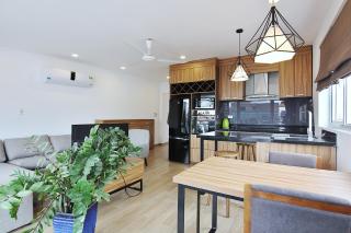 Beautiful apartment with large balcony near West Lake, Tay Ho, Ha Noi - 6