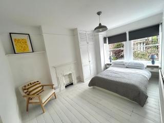 95Mildred - - 5