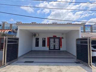 70 Pesta BoonHoo Homestay - 0