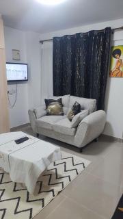 LN West Studio StadeView - Nairobi - 5