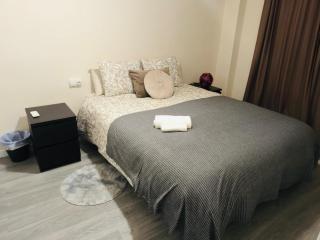Habitación en apartamento a compartir de diseño recién renovado - Águilas - 8