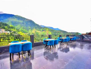 LA Riqueza Koala Inn # 5 Mins from mall road # Mountain view Rooms # Private Parking #Family Hotel #Traveller's Choice Hotel - McLeod Ganj - 7