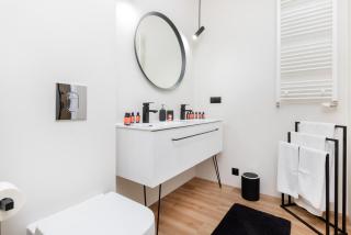 Tarasy Bałtyku Piękny Apartament Parking & Duży Balkon by Renters Prestige - Danzig - 4