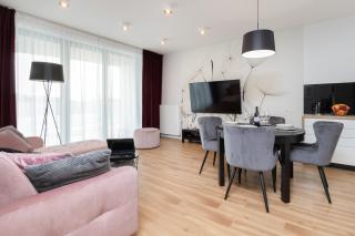 Tarasy Bałtyku Piękny Apartament Parking & Duży Balkon by Renters Prestige - Danzig - 2