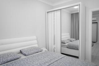 Iancu Deluxe Residence - 9