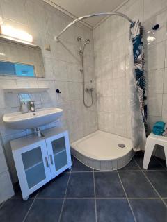 Ferienwohnung-in-Strandnaehe-Schwalbennest-2 - Albertsdorf - 4