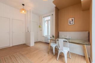 Appartement une chambre sur la place Sébastopol - Lille - 6
