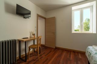 Propriété 8 suites avec jardin - Challans - 8