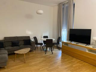 Apartment Holesovice Parking - Praga - 5
