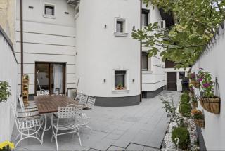 White luxury house - Bucharest - 2