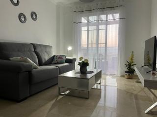 Precioso apartamento con vistas a mar y montaña en Manilva - Manilva - 7