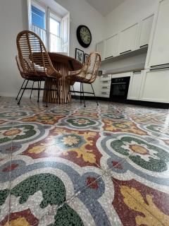 Stylish Boutique Duplex Apartment Home - Green - Msida - 9