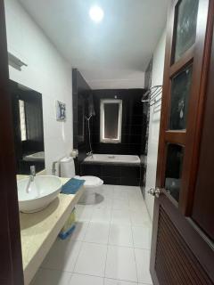 Cuong Thinh Apartment - 6