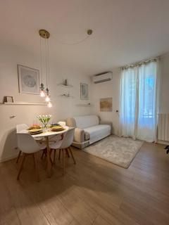 V&C HOME RENTAL SPECIALIST Appartamenti fronte Lago Maggiore - Germignaga - 0