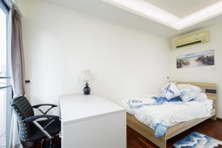 Luxurious 6BR Villa with Pool & Games at Sukhumvit - 8