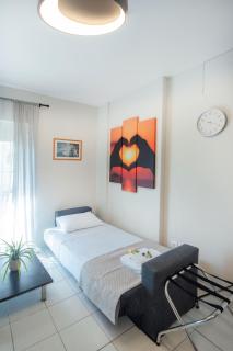 Sunwaves City Center Apartment - Città di Rodi - 9
