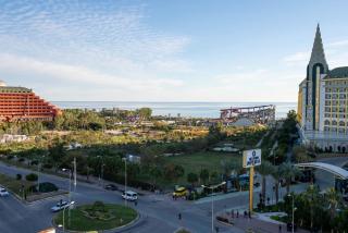 B lackstone Homes - 1