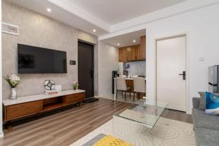 Luxe place with pool,gym,mini mart in yaya center - Nairobi - 9