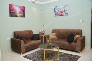 Franco joy AIR B&B - Amasaman - 3