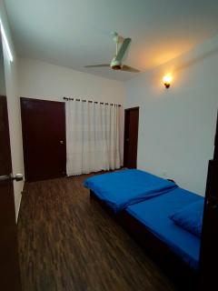 Entire Home for vacation - Karachi - 9