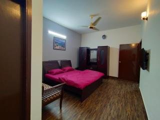 Entire Home for vacation - Karachi - 8