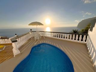 Villa Best Views Los Gigantes, private heated pool - 1