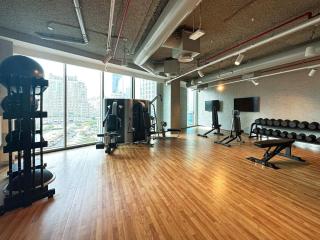 Glorious Burj Khalifa and Fountain views - 6