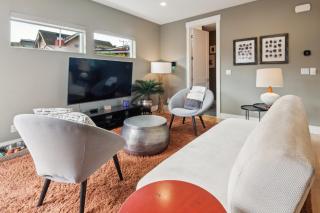 Spacious Family Retreat - Media Room & Patio home - Seattle - 5