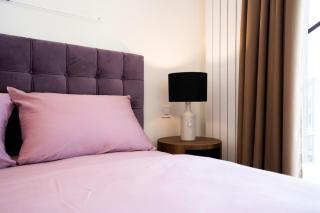 BW Spacious Riverview Apartment - Belgrad - 4