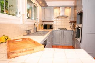 Villa 'Le Roc' pour 10, jardin et piscine - Thonac - 5