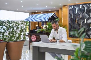 Golden Sands Bur Dubai - 2