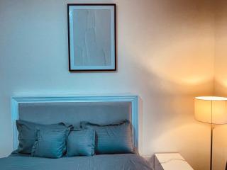 panorama sea view luxury apartment 3 bedroom VIP - Ajman - 9