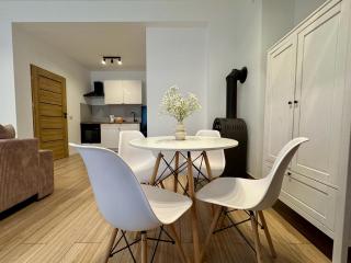 Cozy Cottage - 1