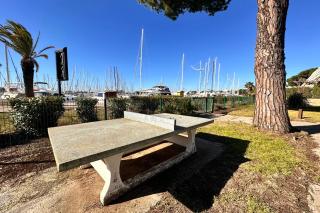 Studio Les Jardins du Port Port Camargue avec piscine à 2 pas de la plage - Le Grau-du-Roi - 2