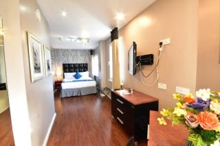 The Royal Hotel Cardiff - 3