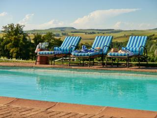 Oaklands Farm Stay - 1