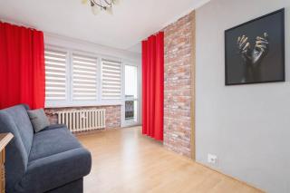 Spacious Studio with Balcony in Katowice by Noclegi Renters - Kattowitz - 1
