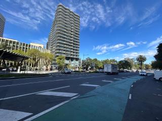 Modern&stylish Cbd 1br Apt With Wifi Gym Pool - Melbourne - 1
