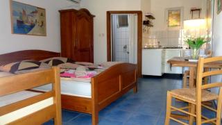 Studio Apartment in Biograd na Moru with Balcony, Air Conditioning, Wi-Fi, Dishwasher (4818-3) - 4