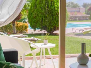 Cisterna Apartment - Shared Pool - Stérnai - 9