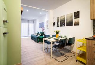Central Perks - Cute, Cozy, Convenient 1 Min from Beach - Limassol - 3